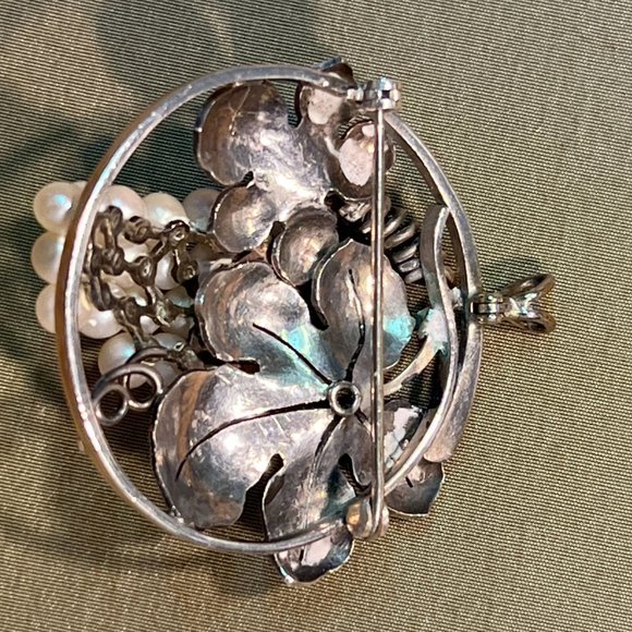 SOLD.Beautiful vintage sterling silver 925 pearl grape pin brooch and pendant - Picture 7 of 9